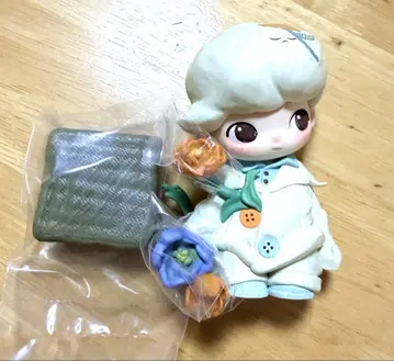 DIMOO The Missing Day Blooming Button