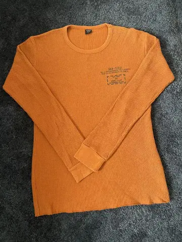 AVIREX 오렌지 L 사이즈 긴팔 티셔츠