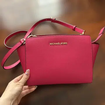 MICHAEL KORS 핑크 숄더백