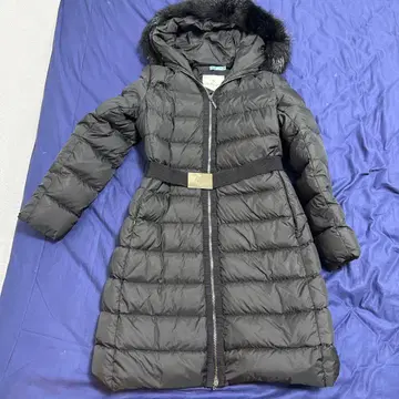MONCLER 후드 부착 다운 자켓 L66