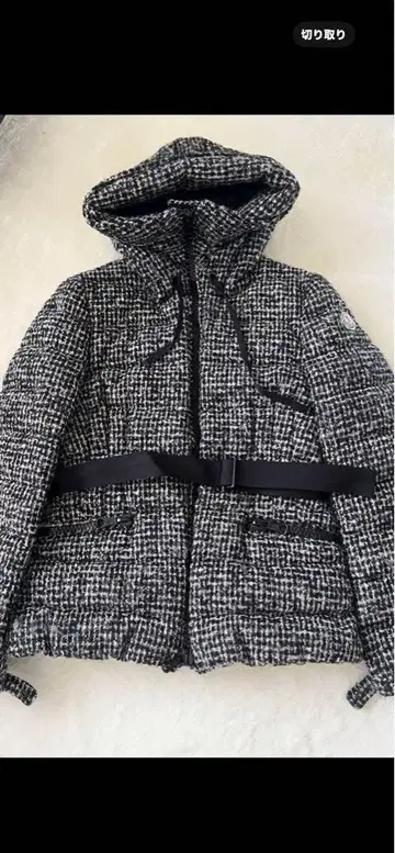 MONCLER 후드 부착 트위드 자켓