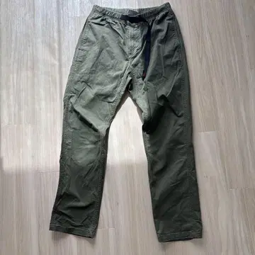 그라미치 치노 팬츠 올리브