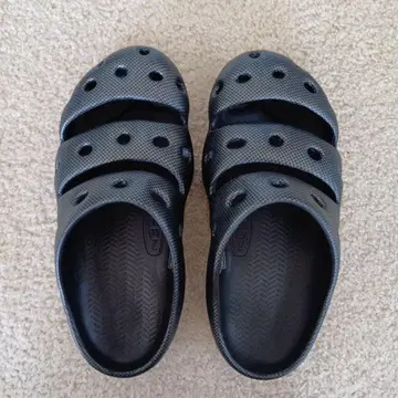 KEEN YOGUI US 10