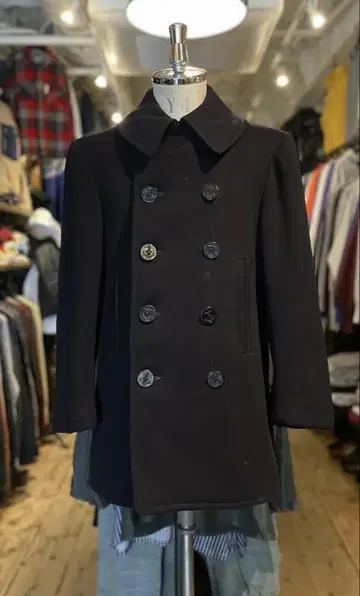 거의 데드스탁 1940s USN 피 코트 턱 스트랩 부착 NAVY