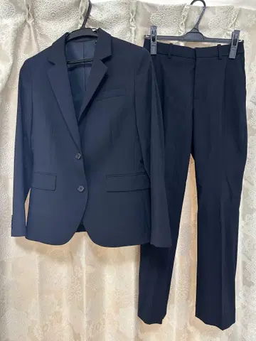 새상품급 UNIQLO 수트 셋업 상하의 세트