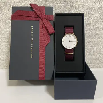 DANIEL WELLINGTON 손목시계