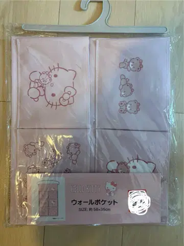 HELLO KITTY 월 포켓