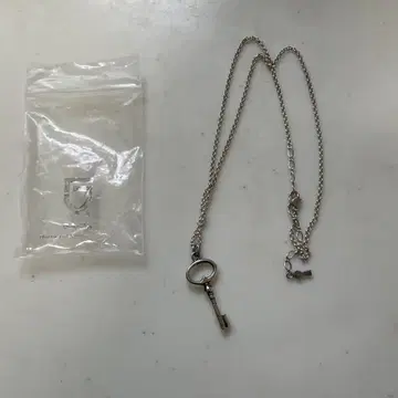 GARNI 목걸이 열쇠 키 실버