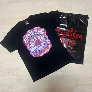 우치쿠비 고쿠몬 도코카이 T셔츠 & 비닐백