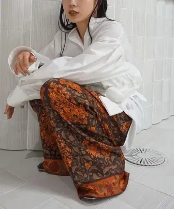 AmeriVINTAGE DAQHNE SCARF PANTS