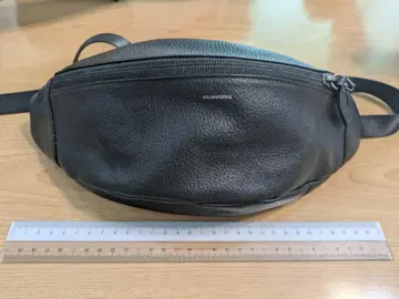 블랙 가죽 패니 팩 약 25cm