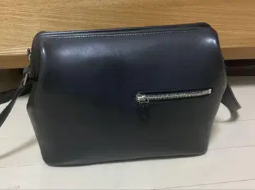 만소 소쿠라지 미니 숄더백 블랙