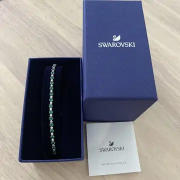 Swarovski 그린 크리스탈 팔찌