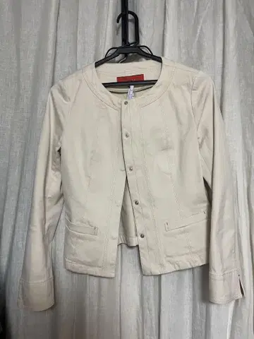 Cornice 아이보리 노카라 자켓 헤이세이