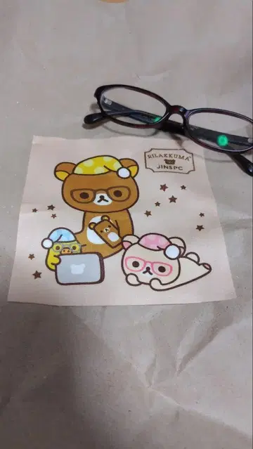 리락쿠마 x JINS PC 콜라보 안경