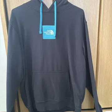 THE NORTH FACE 블랙 후드티
