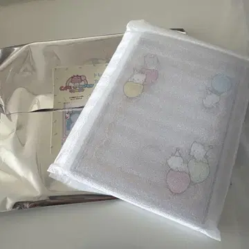 산리오 에뚜왈 에그리오트 거울 냐니뉴니에뉴뉴
