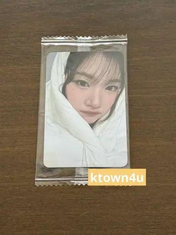 Hearts2Hearts style 럭키 드로우 ktown4u 주운