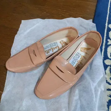 파르팔레 베이지 로퍼