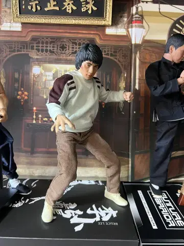 STT-001 STAR TOYS 1/6 홍콩 경찰 진 Sir 재키 첸
