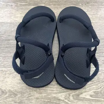 몽벨 락온 샌들