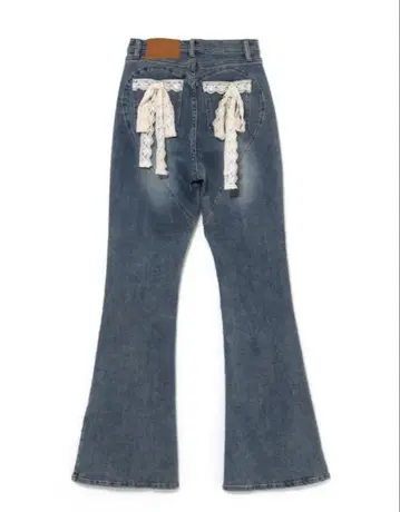 andmary Lacey ribbon heart hip denim