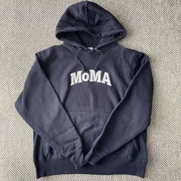MoMA Champion 네이비 후드티