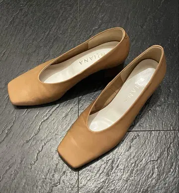 다이애나 DIANA 신발 펌프스 24cm 일본제 스퀘어토 베이지