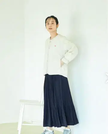 소소토 sosotto 롱 플리츠 스커트 (네이비)