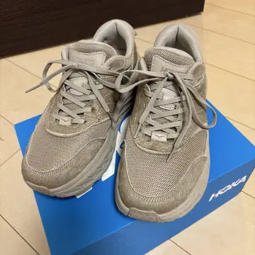 엔지니어드 가먼츠 x HOKA BONDI L 28cm