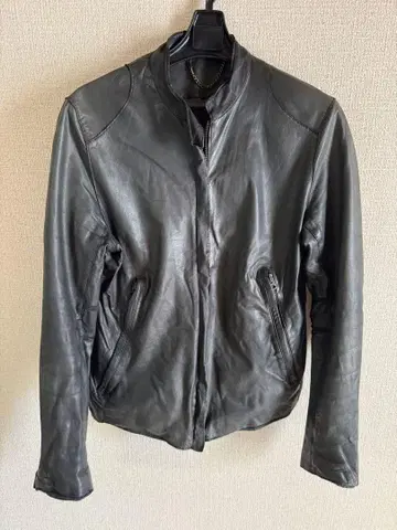 여성용 블랙 가죽 자켓