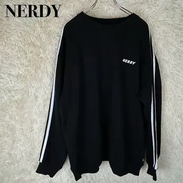 NERDY 트레이닝복