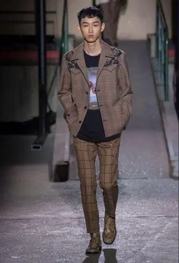 명작 dries van noten 18ss 자수 자켓
