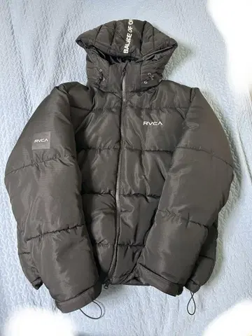 RVCA 다운