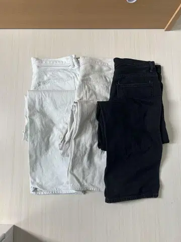 UNIQLO 와이드 스트레이트 청바지 3개 세트