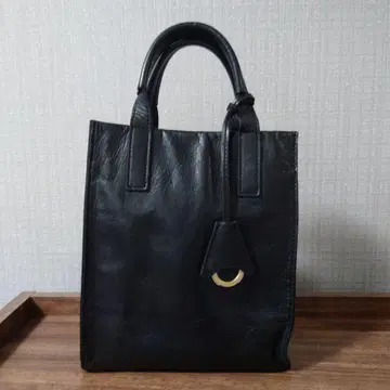 anlary 블랙 가죽 토트백
