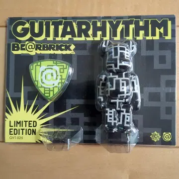 베어브릭 100% GUITARHYTHM BE@RBRICK