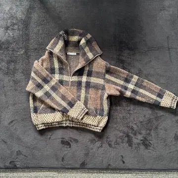 ZARA 체크 무늬 하이넥 가디건