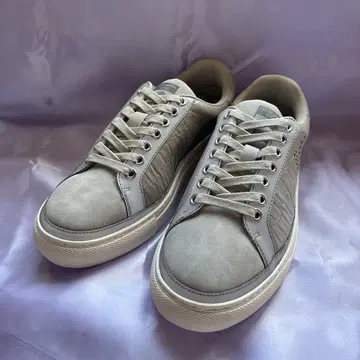 용과 같이 키류 카즈마 모델 스니커즈