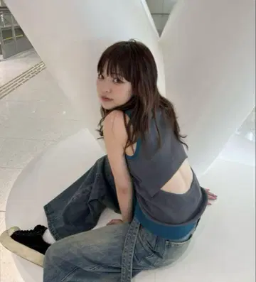 shesame 백 디자인 배색 니트 탱크탑