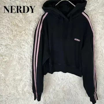 NERDY 트레이닝복