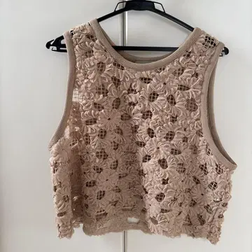 UNITED ARROWS 플라워 레이스 슬리브리스