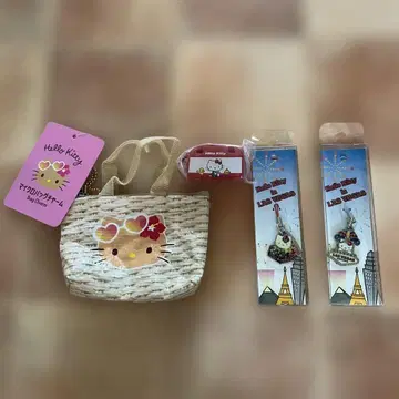 헬로키티 라스베가스 스포츠백 마이크로백참 스트랩