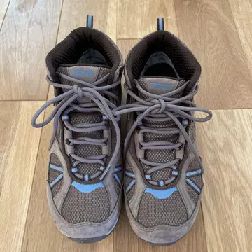 Teva 트레킹 슈즈 24cm 브라운