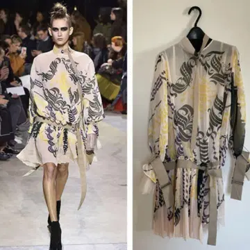 새상품급 sacai 오리지널 패턴 쉬폰 플리츠 원피스
