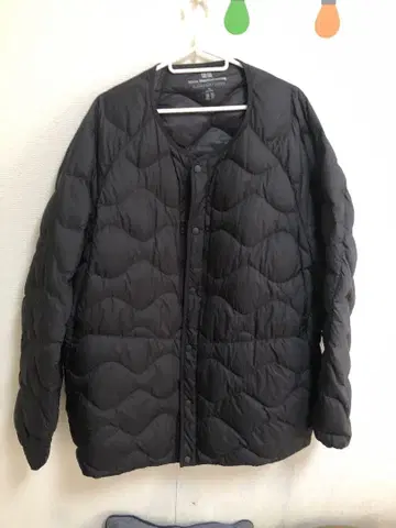 UNIQLO 화이트 마운티니어링 4XL 블랙
