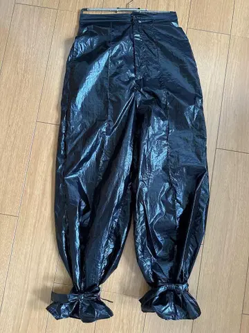 MECRE 블랙 나일론 팬츠