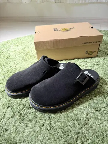 닥터 마틴 크로그 블랙