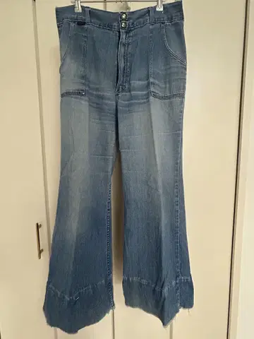 Wrangler 플레어 데미지 진 구제 의류
