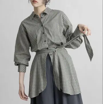KBF 허리 마크 체크 셔츠